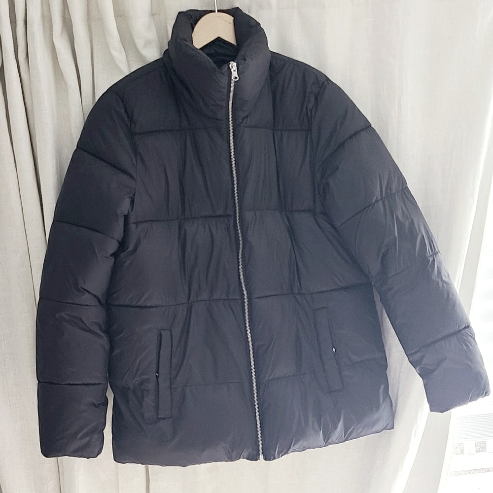 Old navy puffer jacket